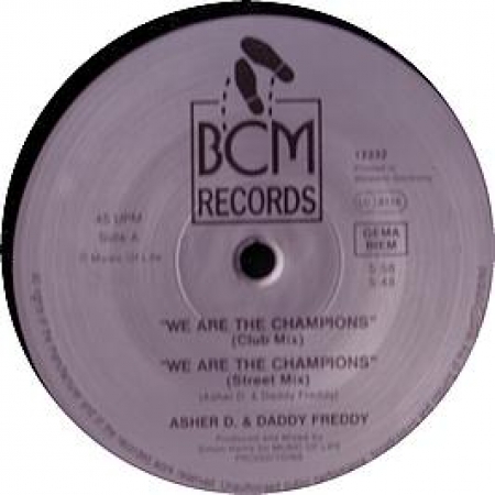  Asher D & Daddy Freddy ?– We Are The Champions ( Sem Capa )