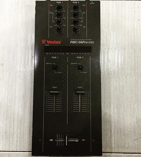 Mixer Vestax PMC-06 Pro VCA (Produto Semi Novo)