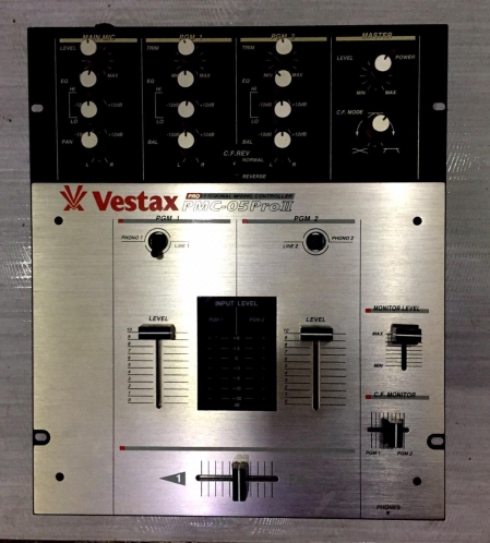 Mixer Vestax Pmc-05 Pro II (Semi-Novo)