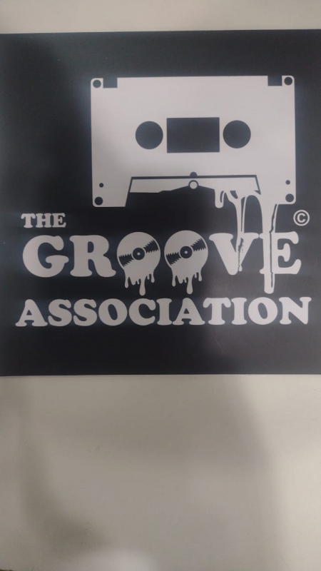 THE GROOVE ASSOCIATION ( COMPACTO)